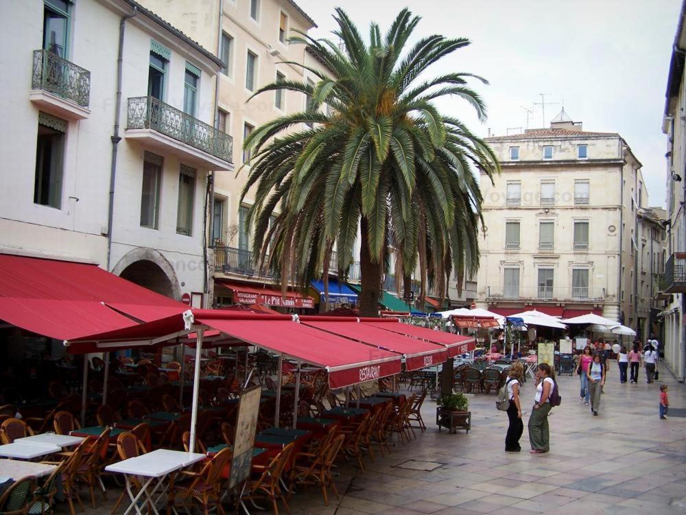 Agreable Appartement T2 Proche Centre Nîmes Exterior foto