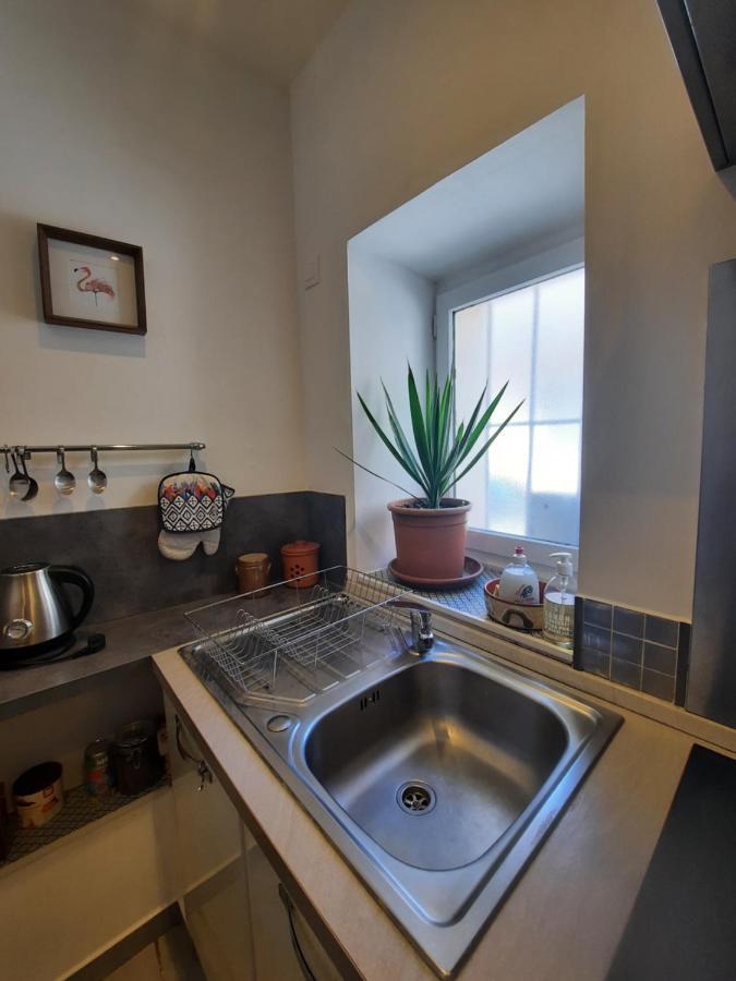 Agreable Appartement T2 Proche Centre Nîmes Exterior foto
