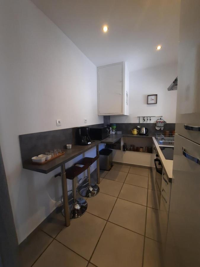 Agreable Appartement T2 Proche Centre Nîmes Exterior foto
